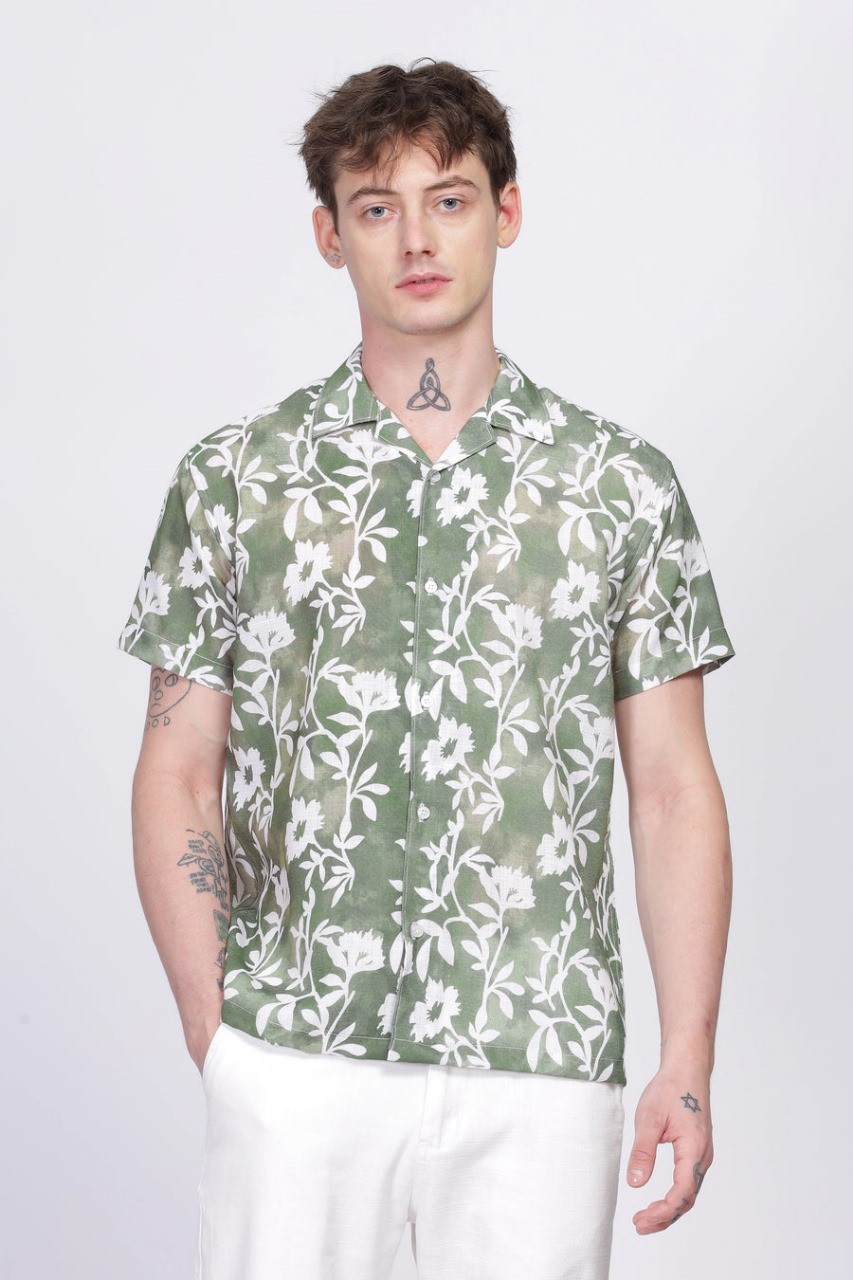 Men’s Green & White Floral Printed Cuban Collar Casual Summer Shirt |  Short-sleeve shirt